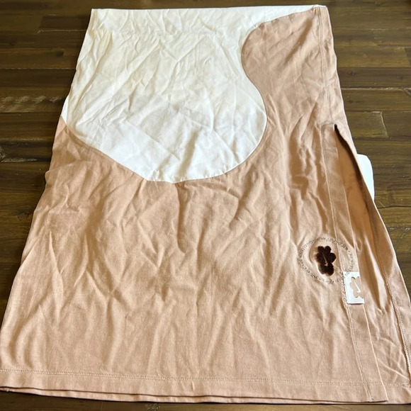 Nike x Euphoria Color Clash Maxi Tee Dress Tan Cream XS Slit Sporty Streetwear - Picture 9 of 10